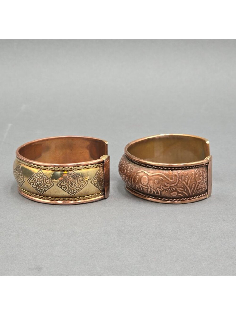 Vintage Tibetan Cuff Bracelet Lot Of 2 Copper Brass Elephant Celtic Mixed Metal - Picture 3 of 10